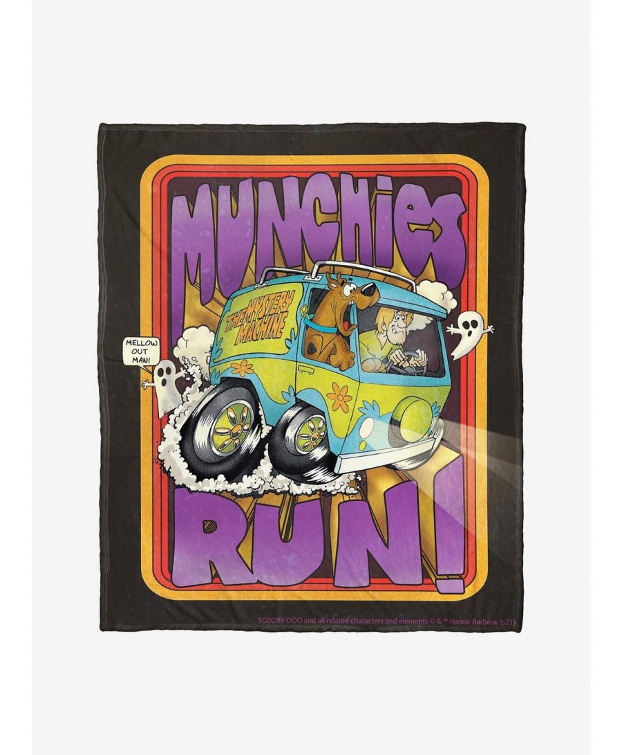 Discount Sale Scooby-Doo Munchies Run Throw Blanket $22.16 Blankets